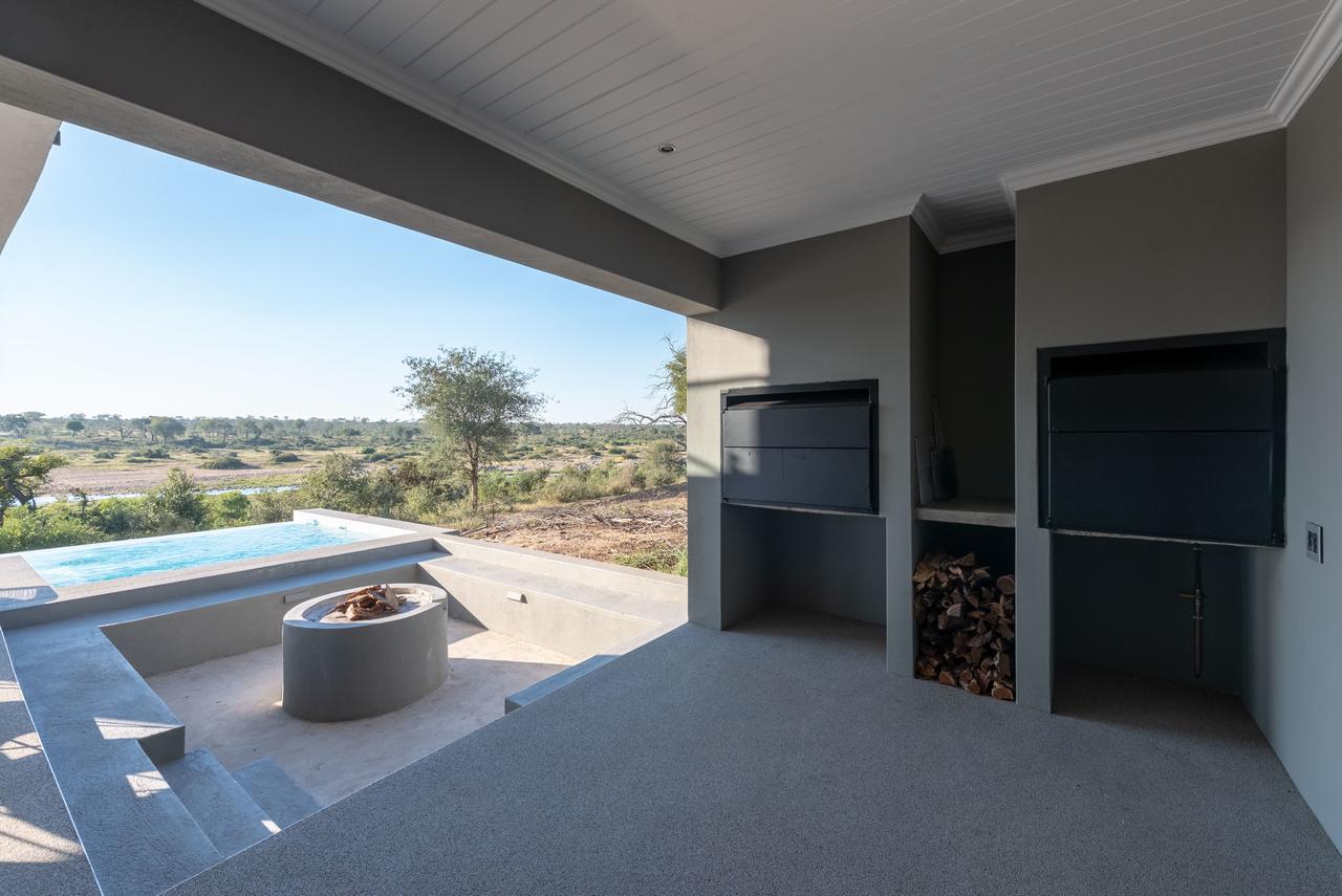 Tamboti River Lodge Hectorspruit Exterior foto